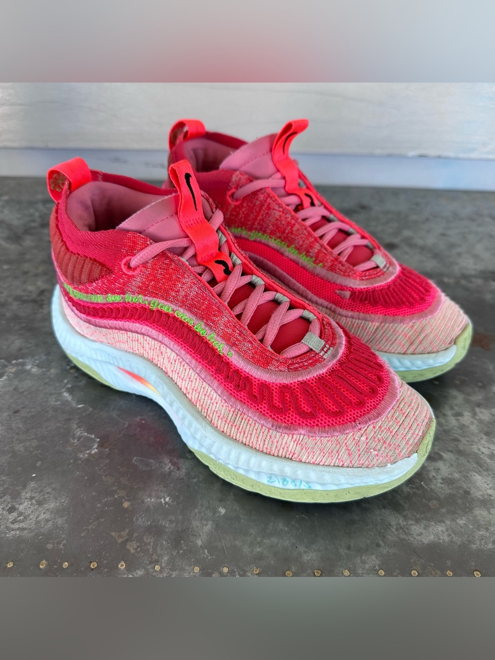 Nike Cosmic Unity 3 Shoes Women’s Size 6 Pink Basketball Aja Wilson FQ9395-600 - Picture 2 of 14